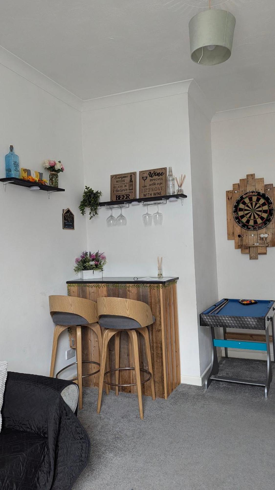 Homely Apartment In The Heart Of Town Centre - Sleeps 6 Bournemouth Exterior foto